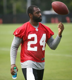 revis060413_8col revis060413_8col
