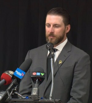 humboldt-broncos-nathan-oystrick-head-coach-am humboldt-broncos-nathan-oystrick-head-coach-am