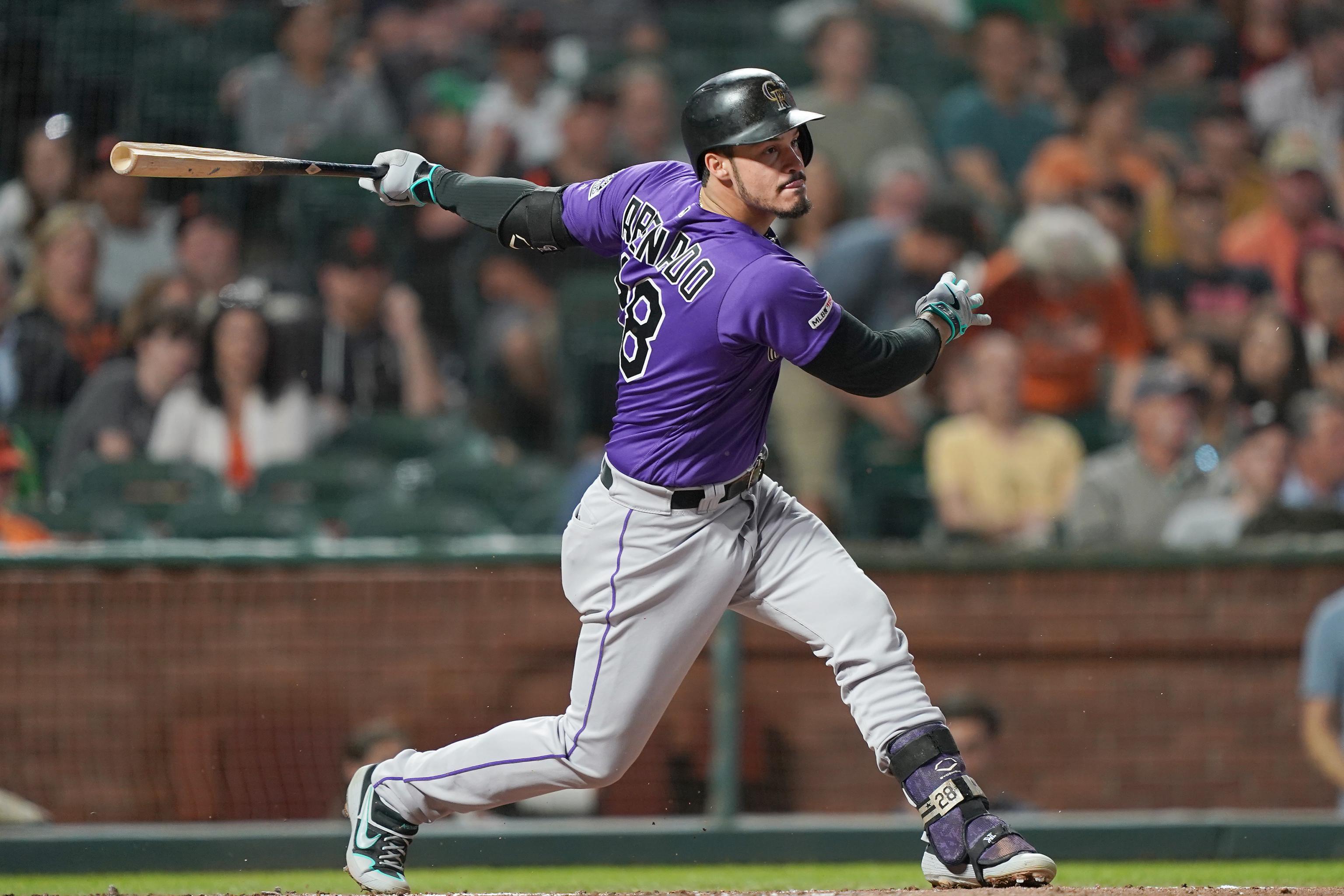 Nolan Arenado leaves Cardinals' game at Philadelphia with lower