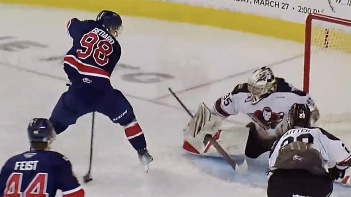 WATCH Connor Bedard scores unbelievable between-the-legs goal that still has us talking!