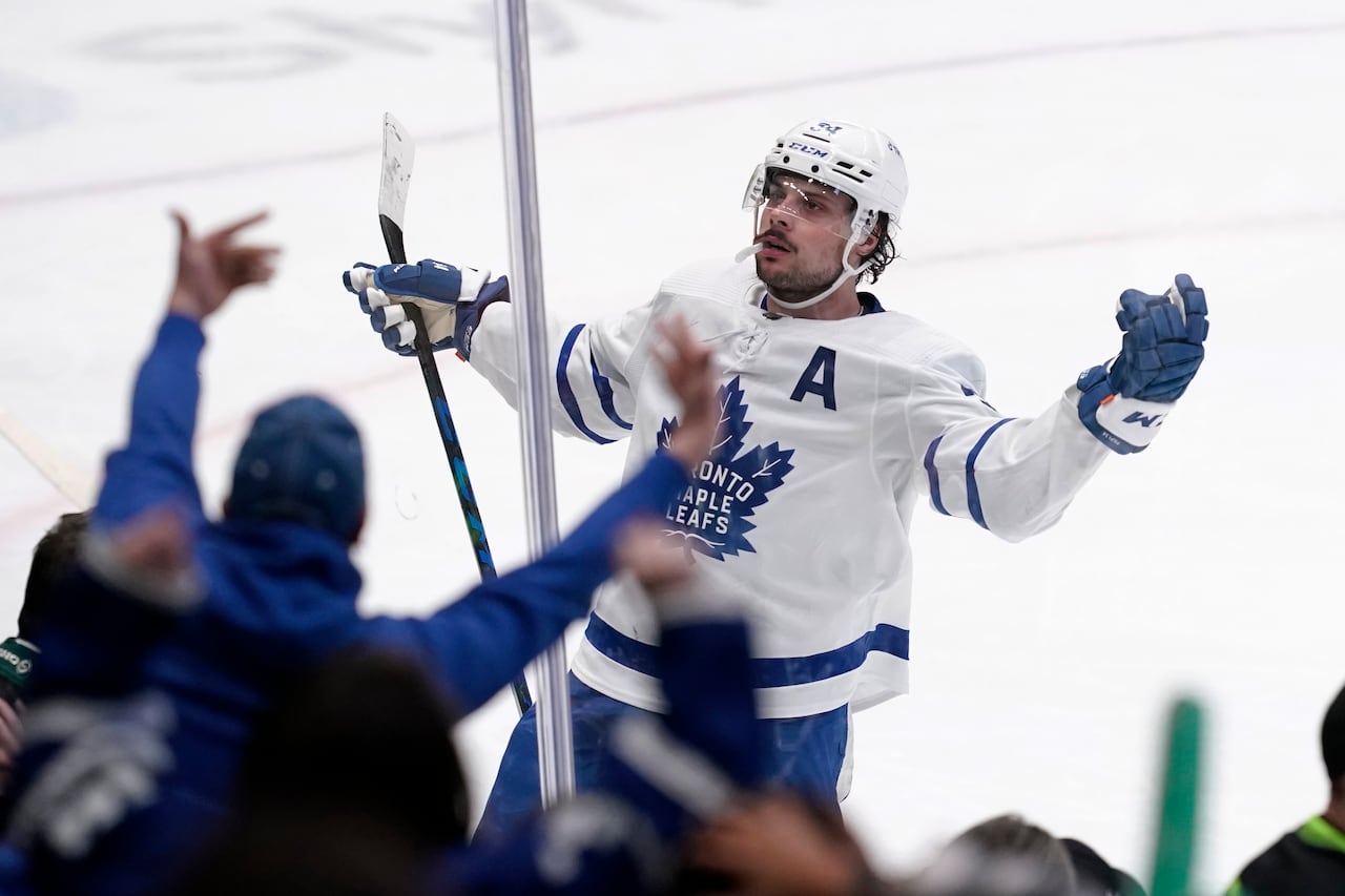 How Auston Matthews' record-making rookie season lifted Toronto Maple Leafs  back into NHL playoffs